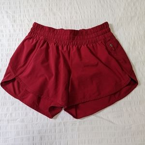 Lululemon Tracker Short 4"